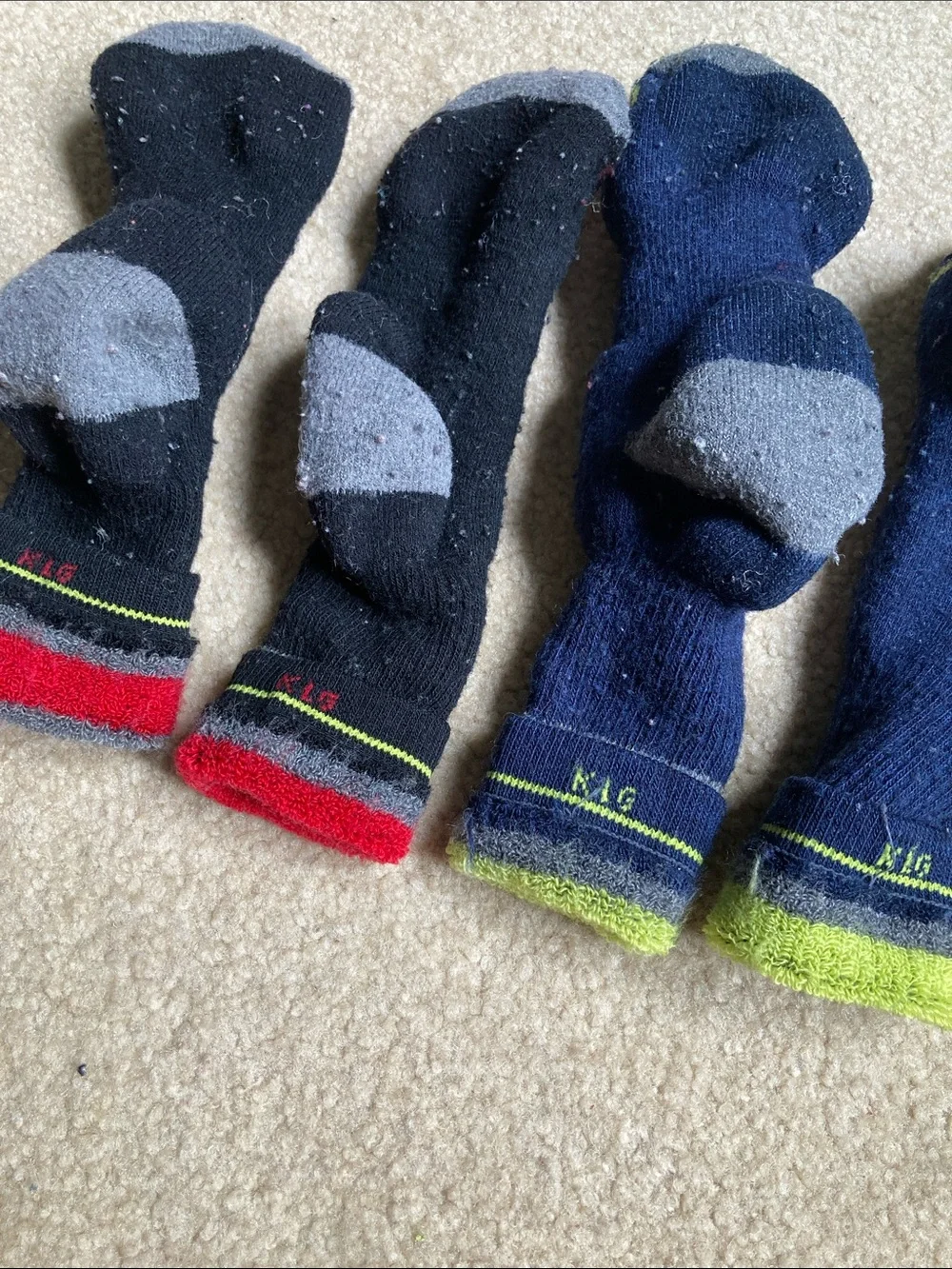 Kids Smartwool Thick Hiking Socks